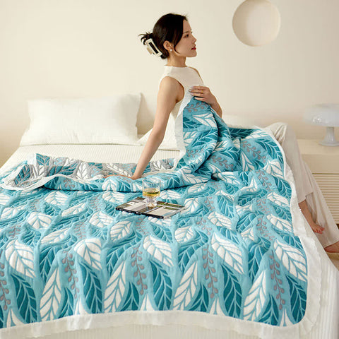 Lush Leaf Bamboo Fiber Breathable Quilt 2