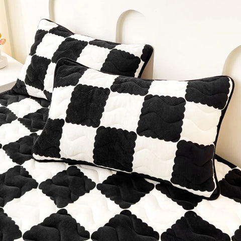 Milk Velvet Checkered Bedding
