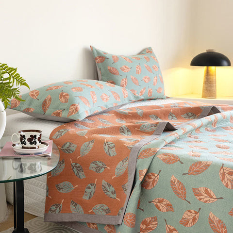 Pure Cotton Elegant Leaf Gauze Quilt 0