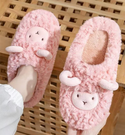 YUKI PLUSH SHEEP SLIPPERS