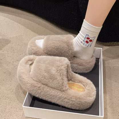 ASTRID PLUSH LOUNGE SLIPPERS