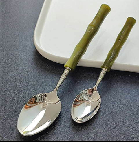 Eco-Friendly Silverware Set - Durable Dinnerware with Bamboo Handles