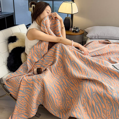 Zebra Floral Print Cotton Muslin Quilt 2