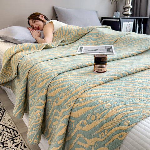 Zebra Floral Print Cotton Muslin Quilt 4