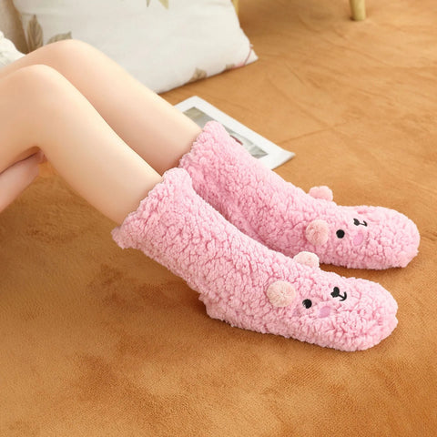 Snuggle-Bear Women’s Fleece Lounge Socks