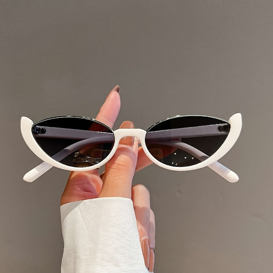 Y2K RETRO CAT-EYE SUNGLASSES