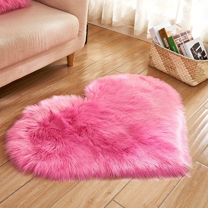 HEART PLUSH RUG