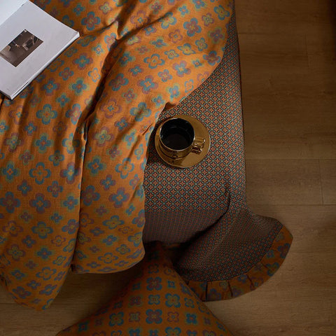 Rouge Vintage  4-Piece Bedding Set