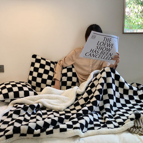 Checkered Soft Sherpa Blanket