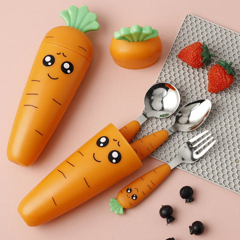 Cute carrot-shaped kids spoon and fork set with storage case