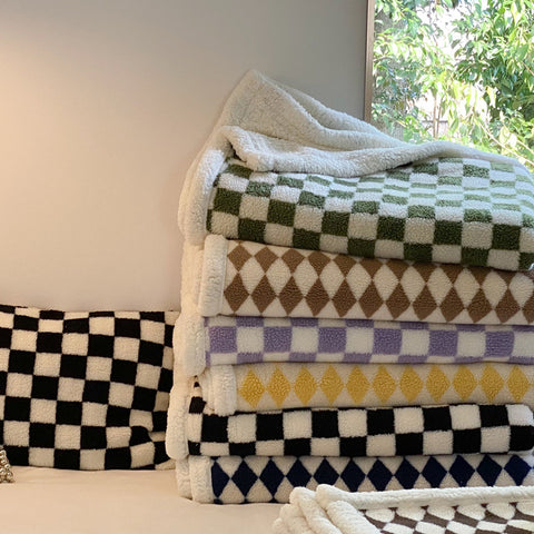 Checkered Soft Sherpa Blanket