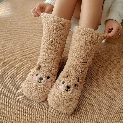 BEARLY COZY SOCKS