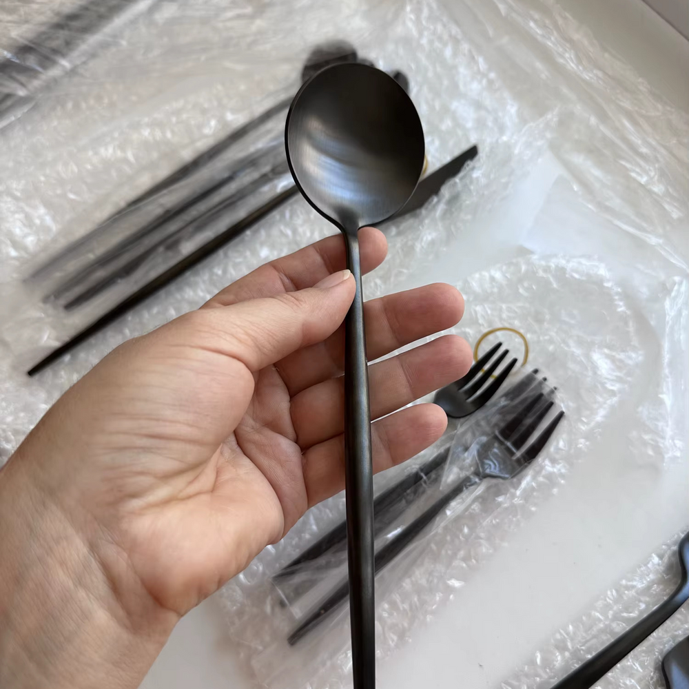 <p>Our Cutlery, Your Stories: What Customers Say</p>