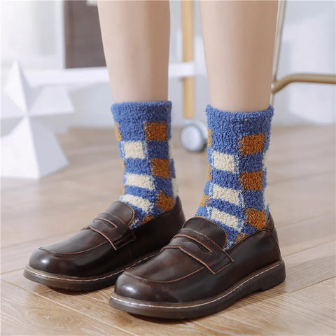 Women's Fuzzy Cozy Socks 7-Pack