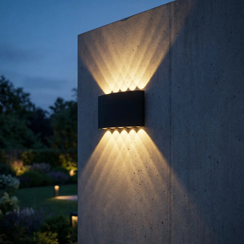 Modern Indoor/Outdoor Wall Light