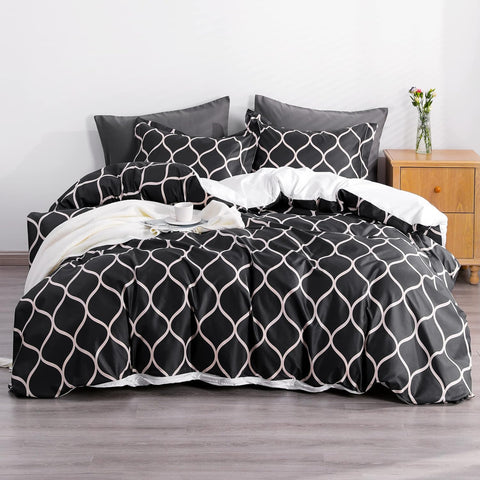 Full View of Gold Grid Reversible Duvet Cover Set – Cozy Modern Bedding with Stylish Print