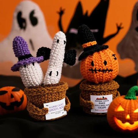 Crochet Halloween potted plant set with pumpkin and ghost ornaments