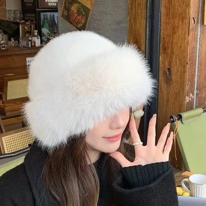 LARA FAUX FUR BUCKET HAT