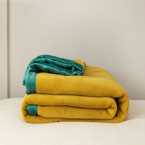Stacked Kumo Harmony Blankets in  Yellow Green – Japanese Milk Velvet Tradition
