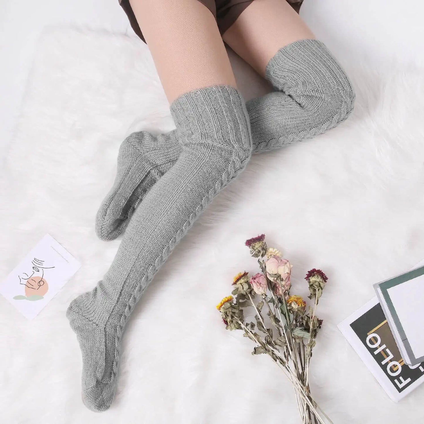 KNITTED OVER-KNEE SOCKS