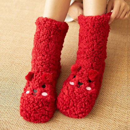 BEARLY COZY SOCKS