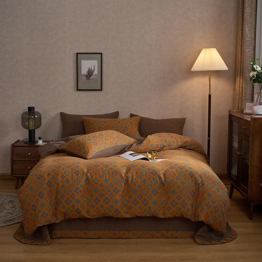 BLOSSOM HAVEN 4-PIECE BEDDING SET