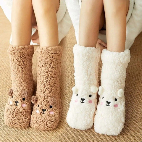 Snuggle-Bear Women’s Fleece Lounge Socks